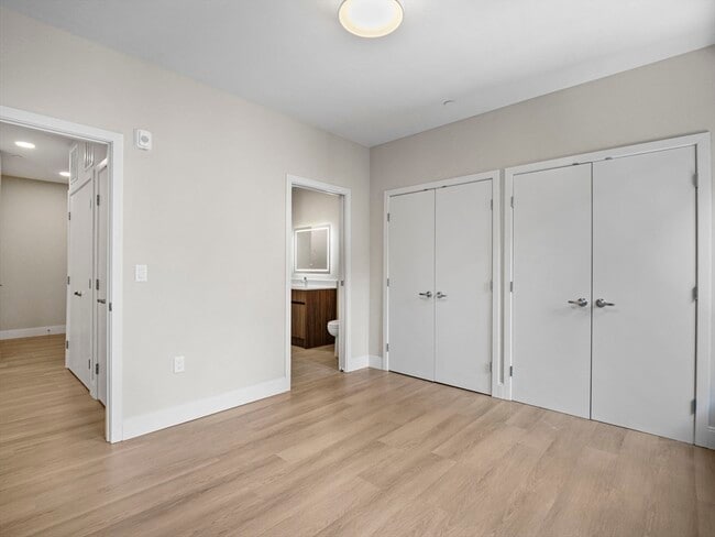 Building Photo - 249 Corey Rd