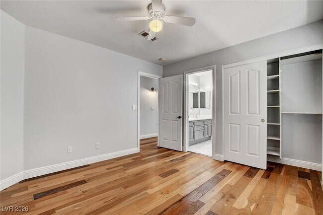 Building Photo - 10587 Sunwind Ave