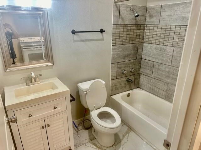 Building Photo - 2300 8th St