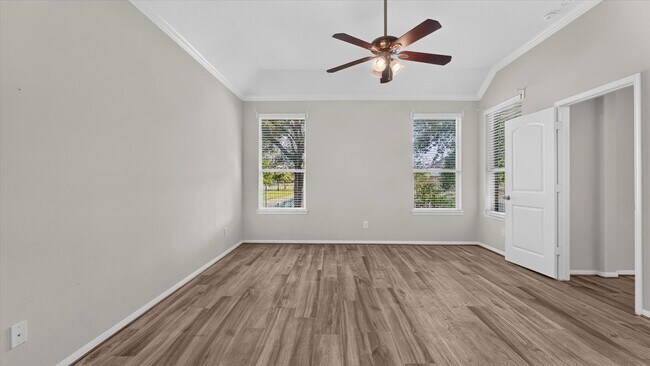 Building Photo - 22626 Fanwick Dr