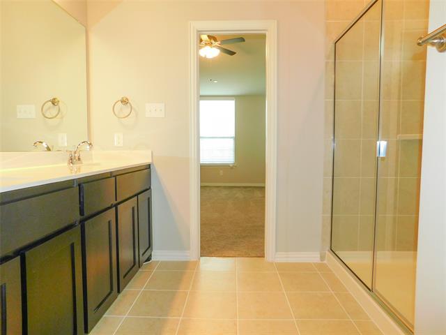 Building Photo - 3129 Solana Cir