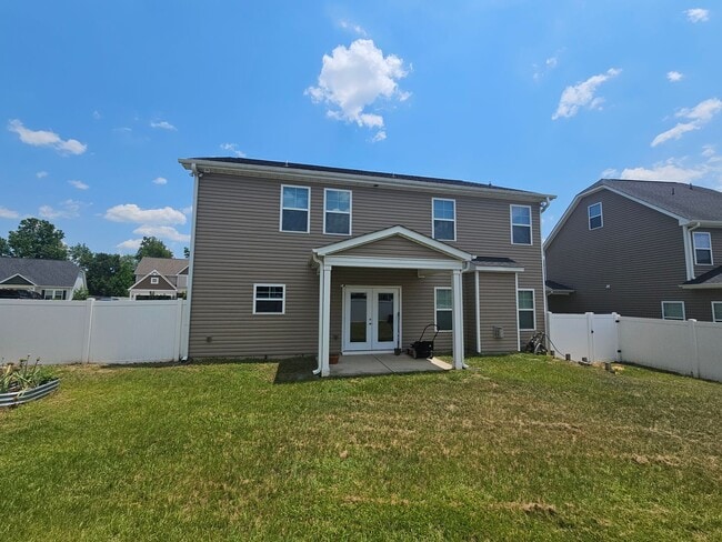 Building Photo - NEW LISTING!!!!!