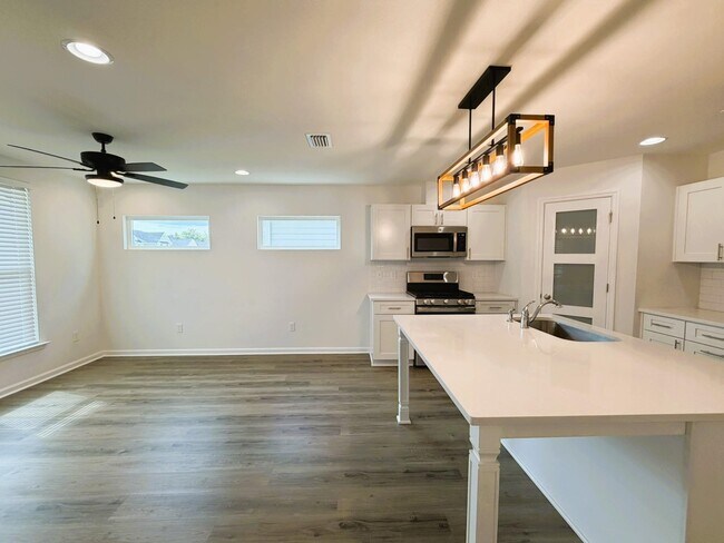 Building Photo - 3734 Meadow Vista Ln.
