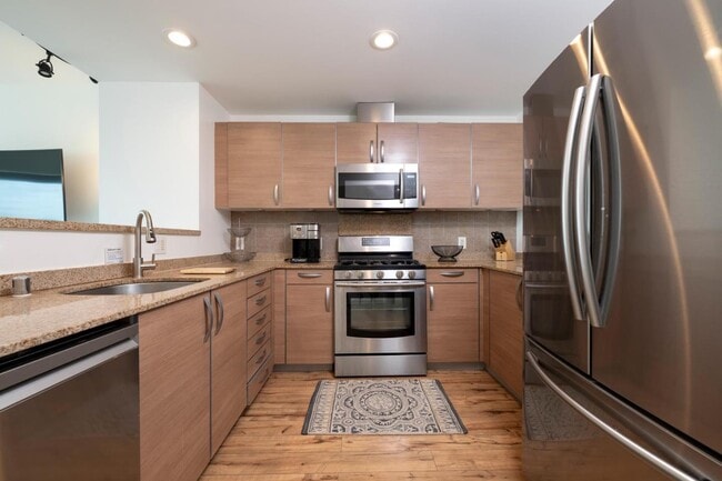 Building Photo - 1 Mandalay Pl