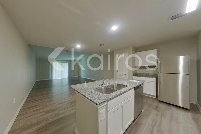 Building Photo - 9143 Aegean Cir