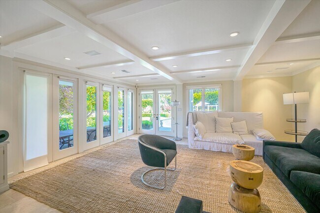 Building Photo - Welcome to Your Luxurious Napa Valley Retr...