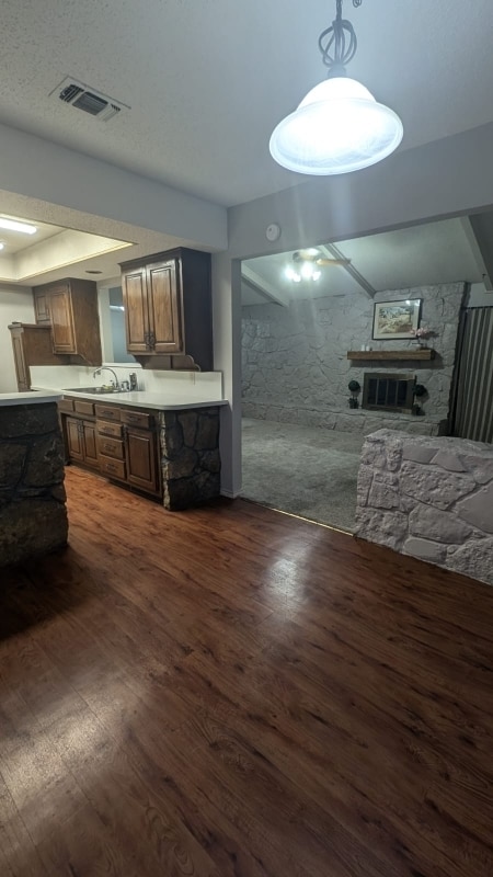 Building Photo - 9821 Bancroft Dr