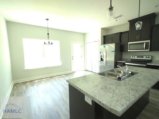 Building Photo - 126 Ironwood Dr