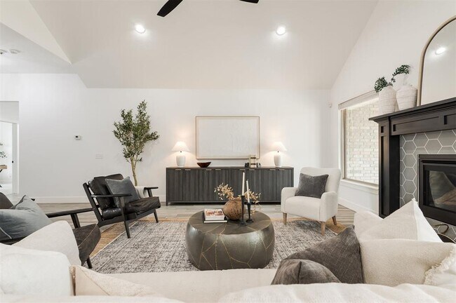 Building Photo - 3217 Pinnacle Peak Dr