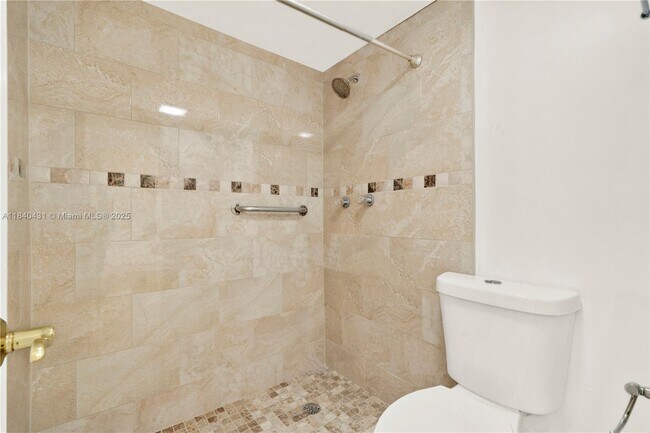 Building Photo - 8287 SW 128th St