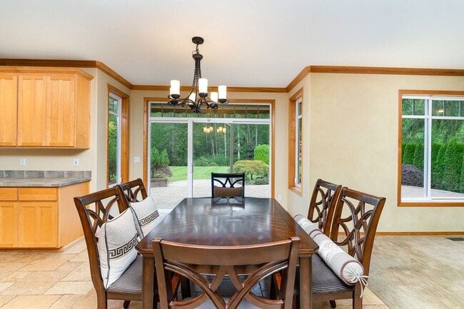 Building Photo - 4Bd/3Ba Woodinville House