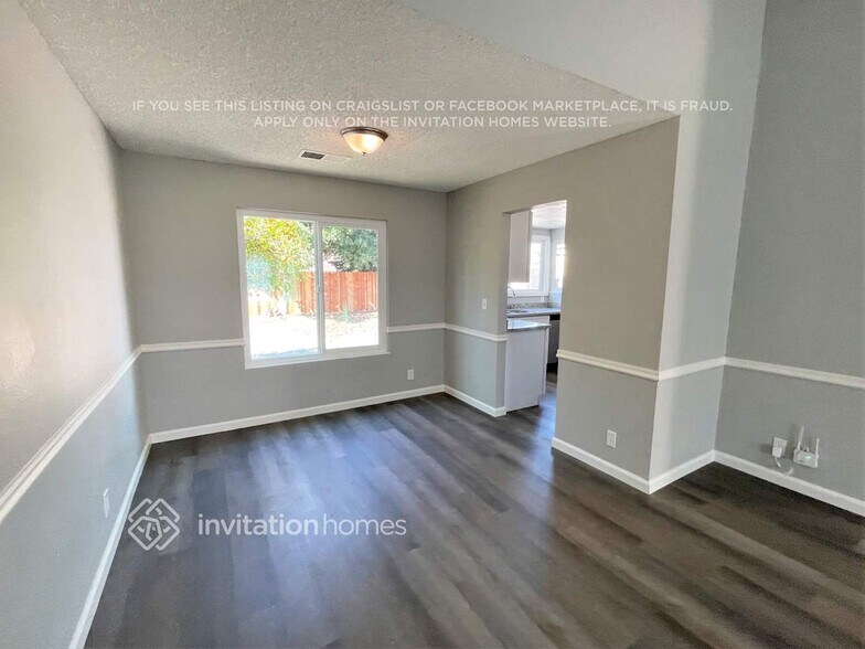 Building Photo - 223 Gypsum Dr