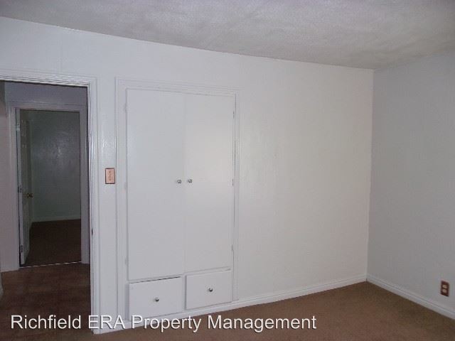 Building Photo - 2 br, 1 bath House - 440 S 200 W