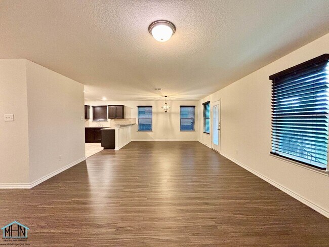 Building Photo - Welcome and Discover this thoughtfully des...
