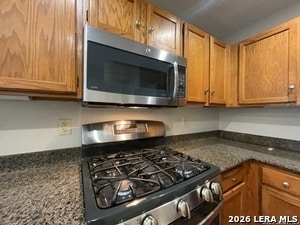 Building Photo - 13915 Laurel Hollow
