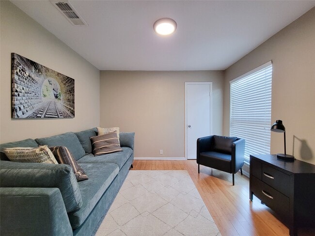 Building Photo - 2829 Timmons Ln