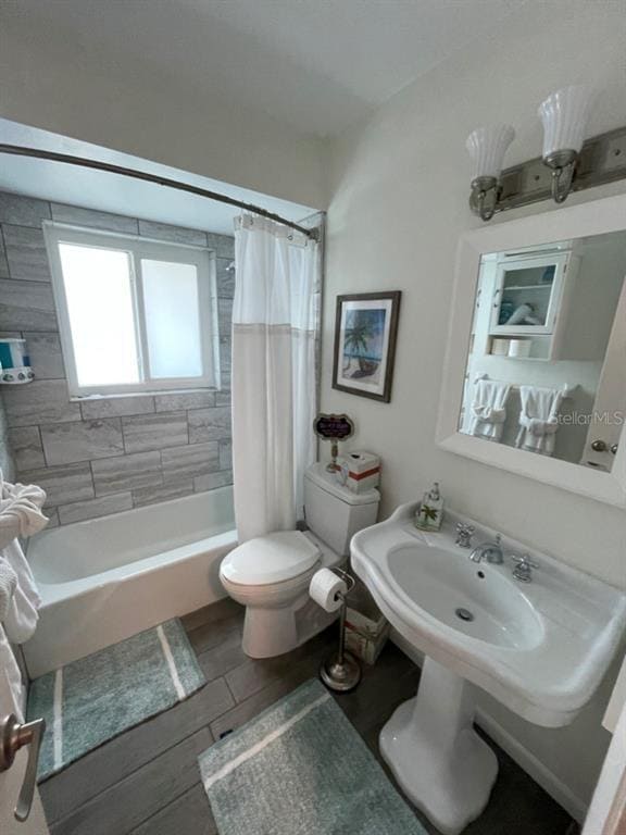 Building Photo - 1877 Southpointe Dr