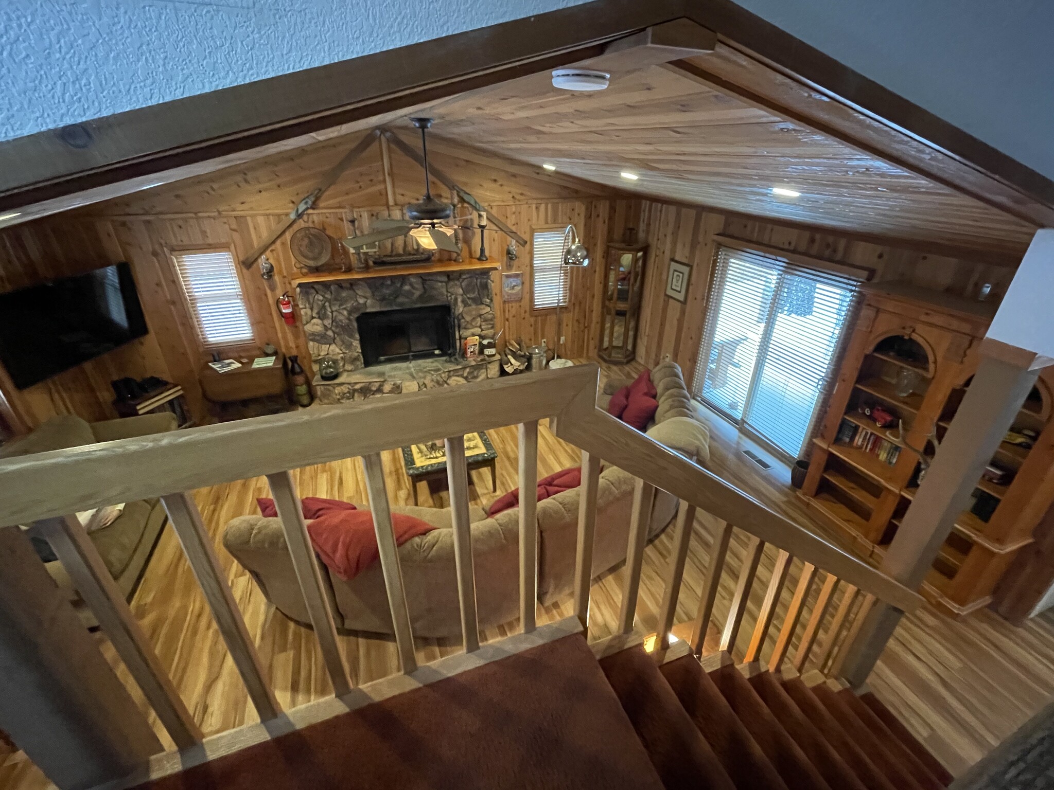 Building Photo - 42621 Falcon Ave