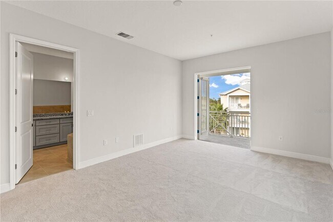 Building Photo - 7611 34th Ave W