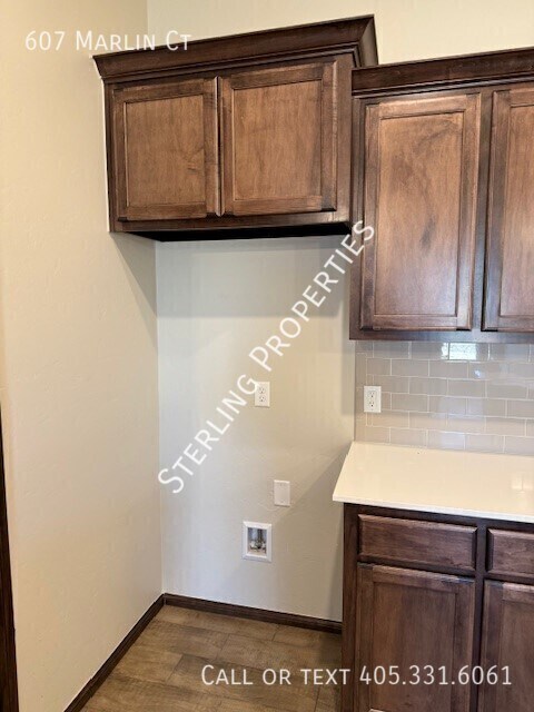 Building Photo - 607 Marlin Ct