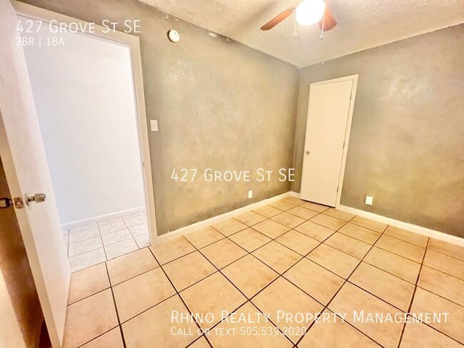 Building Photo - 1st Month Rent Free! Lovely 2 Bedroom, 1 B...