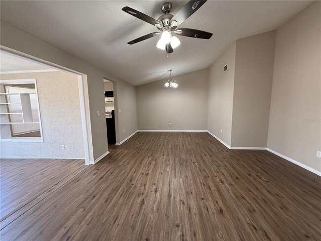 Building Photo - 3246 Fox Lake Dr