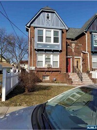 Building Photo - 255 W Englewood Ave