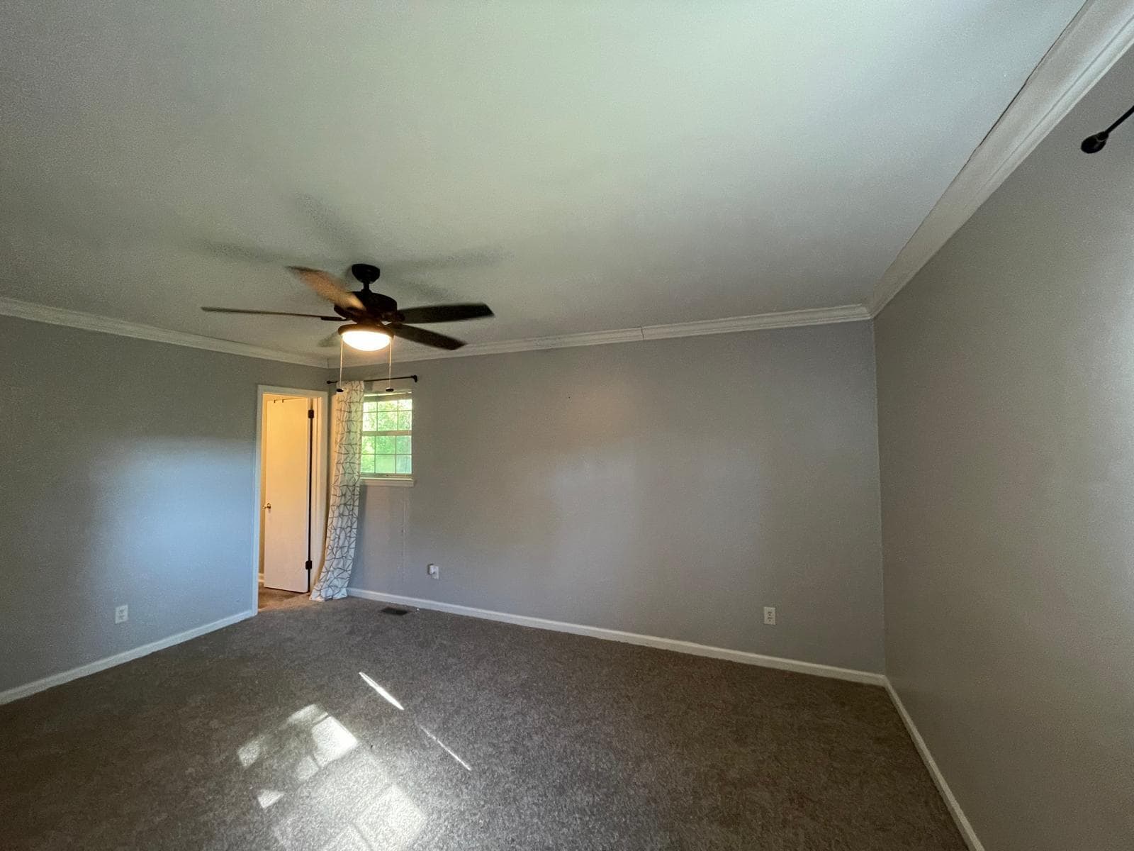 Master Bedroom - 1936 Ashmore Ave