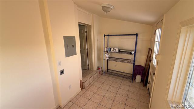 Building Photo - 1447 S Broadway