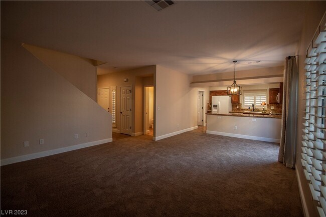 Building Photo - 9309 Scenic Mountain Ln