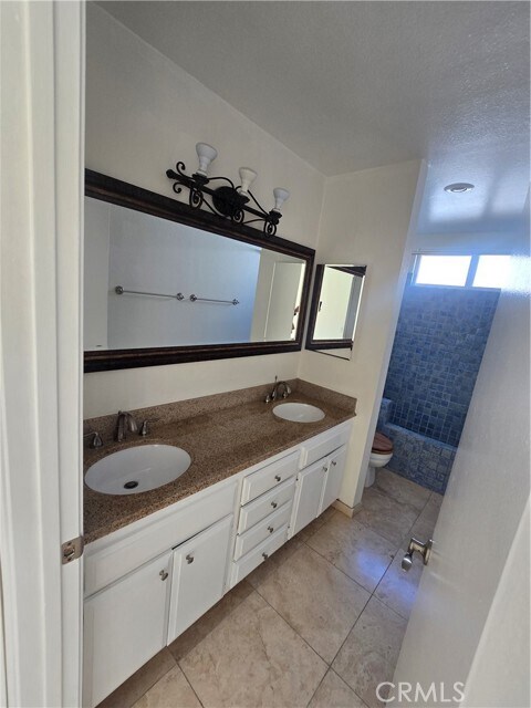 Building Photo - 22622 Rockford Dr