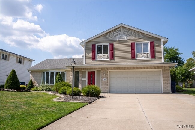 Building Photo - 102 Brooklane Dr