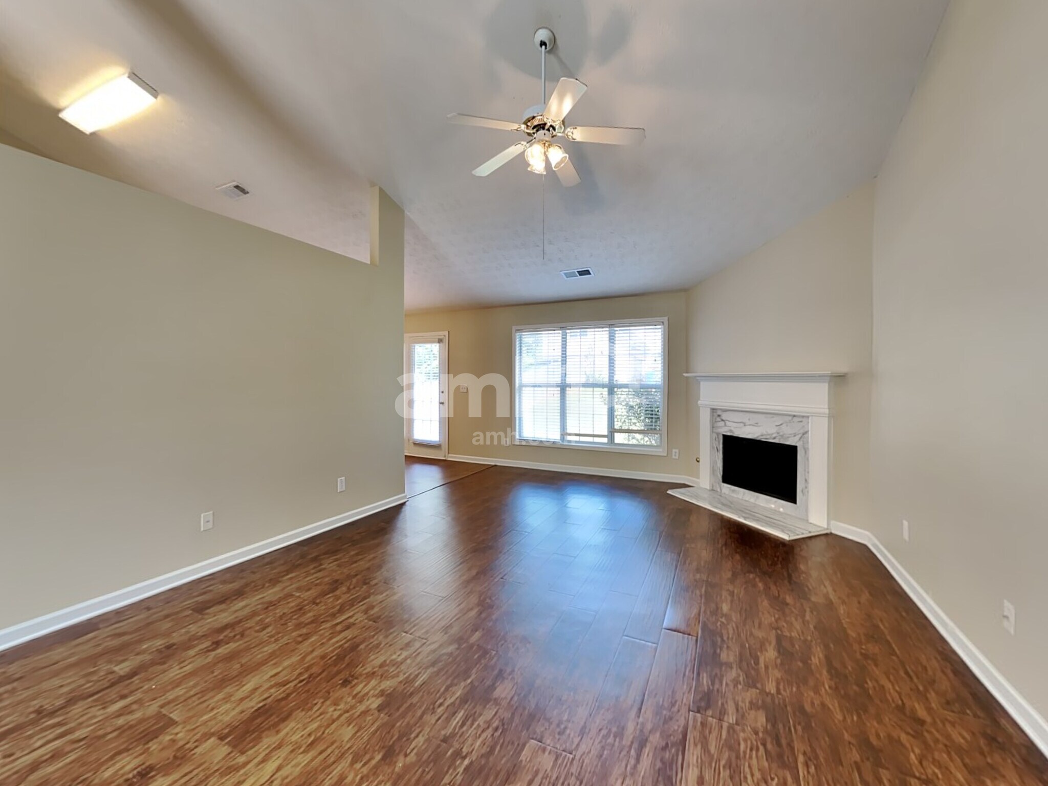 Building Photo - 2103 Yarbrough Way