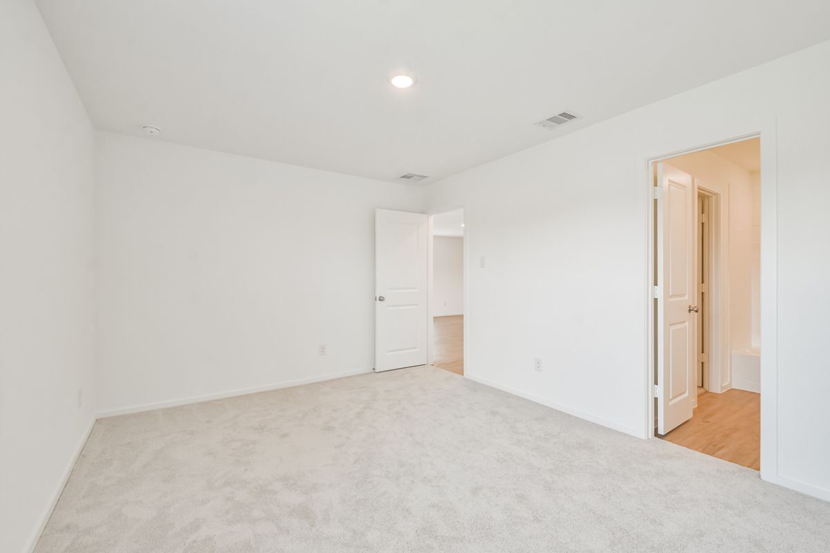 Building Photo - 18562 Cepagatti Dr