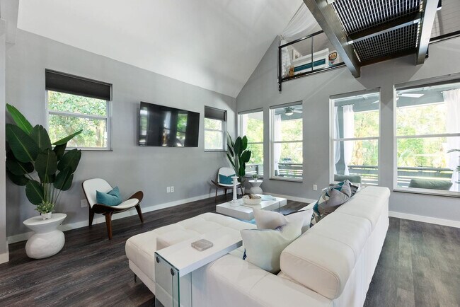 Building Photo - 52 Florida Ave