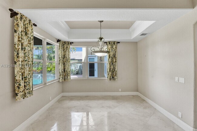 Building Photo - 7607 NW 127th St