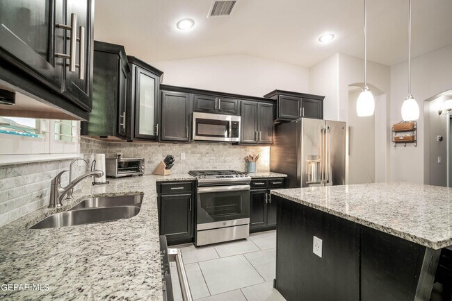 Building Photo - 11364 Bullseye St