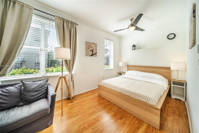 Building Photo - 1502 Jefferson Ave