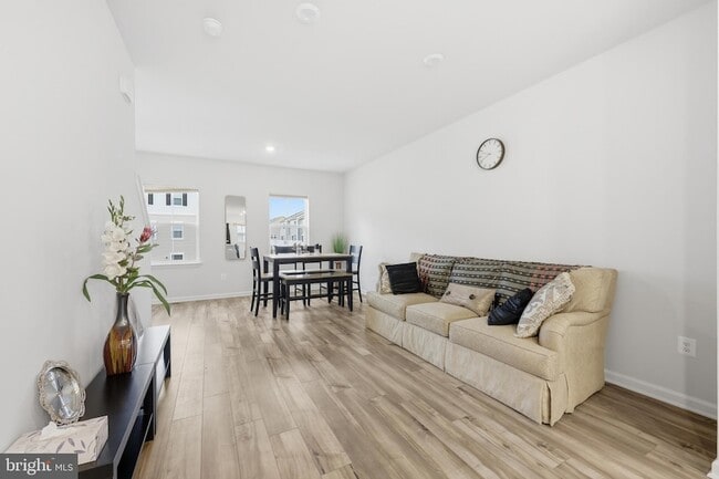 Building Photo - 336 Mineral Springs Rd