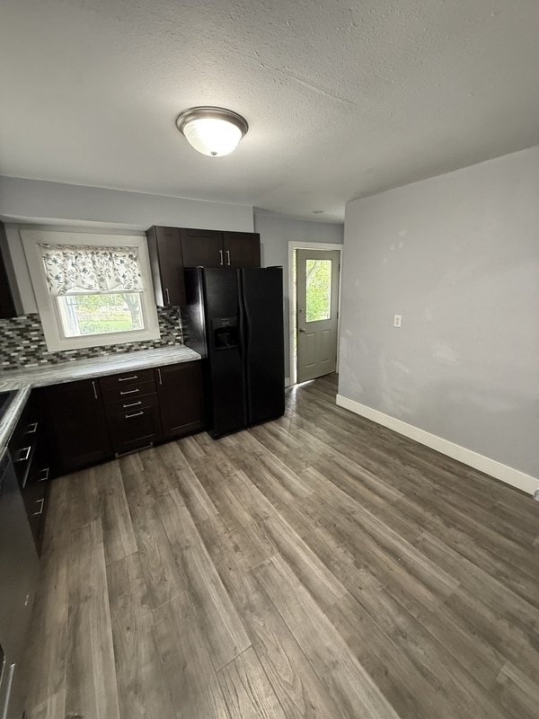 Building Photo - 428 Hilltop Rd