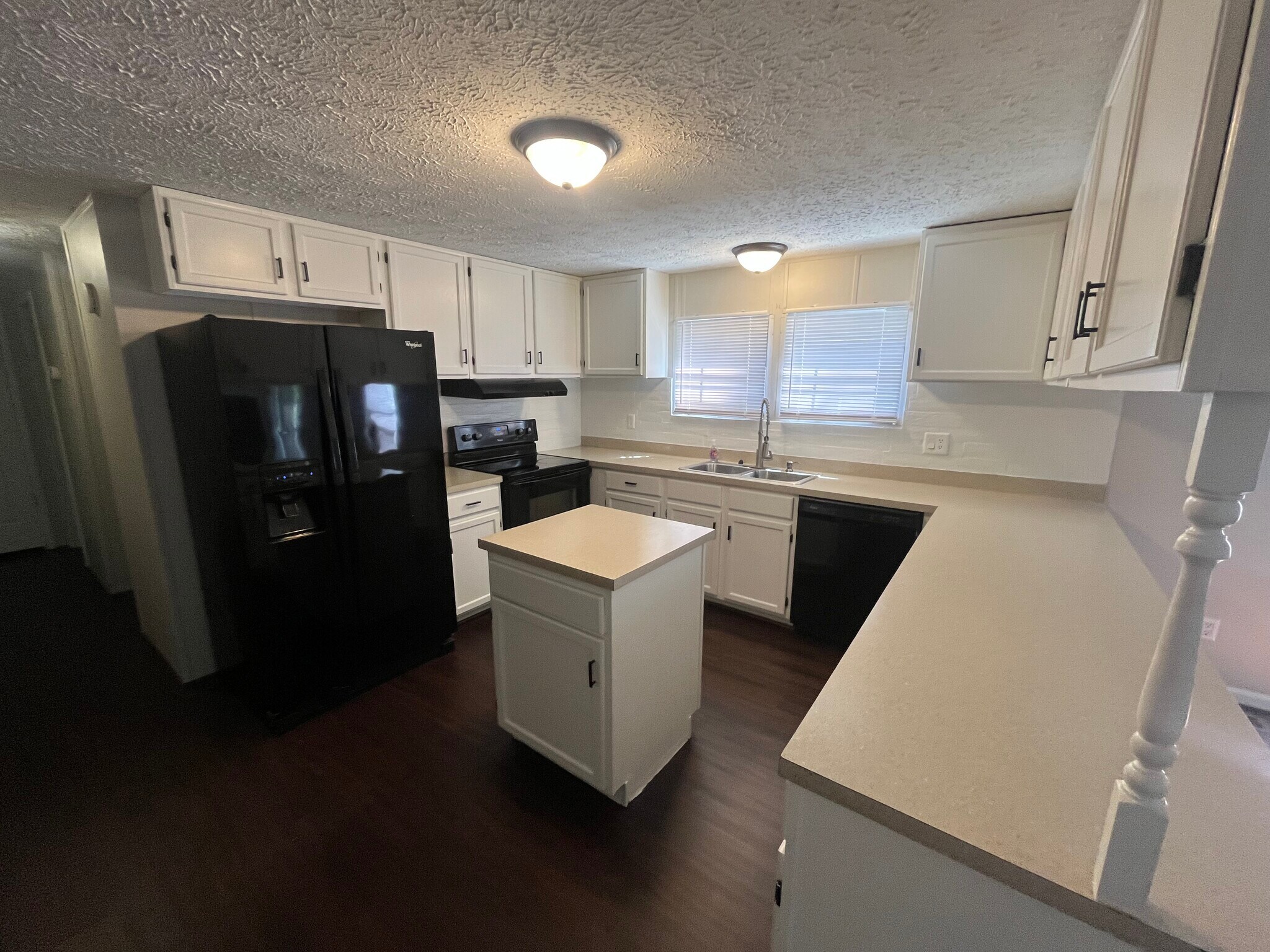Building Photo - 6301 Bannock Ct