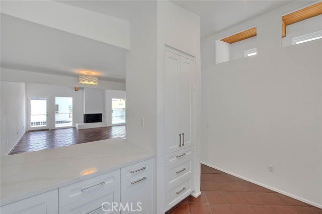 Building Photo - 310 Bayview Dr
