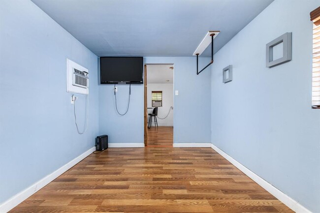 Building Photo - 4609 Gonzales St