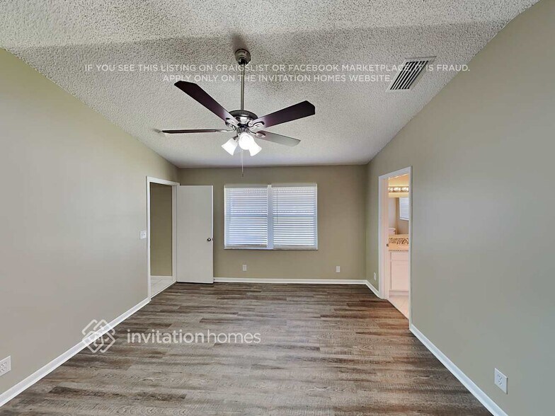Building Photo - 3071 NW 94th Ave