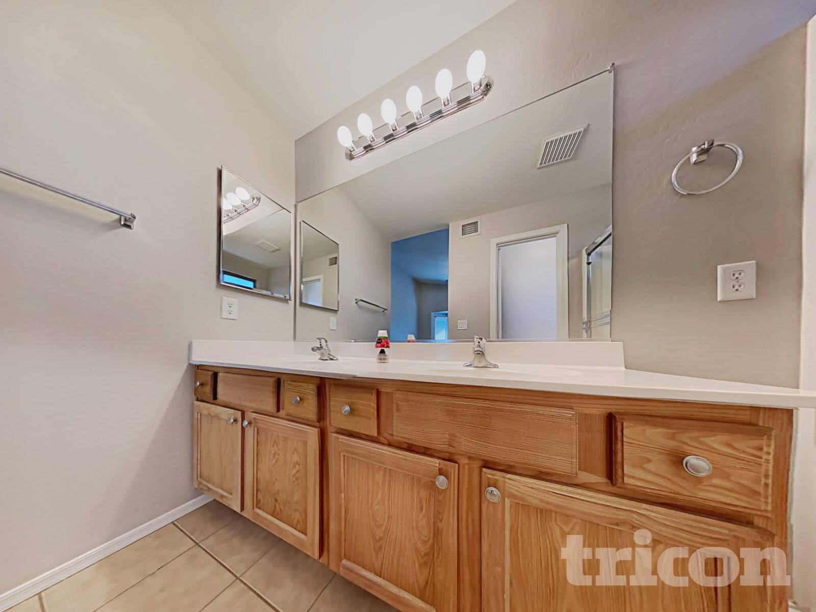 Building Photo - 25683 W St Kateri Dr