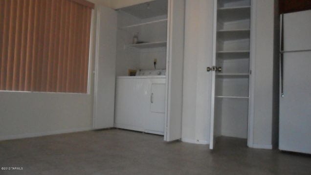 Building Photo - 3376 W Camino De Amigos