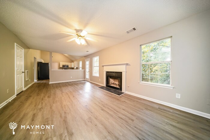 Building Photo - 195 Cinnamon Oak Cir