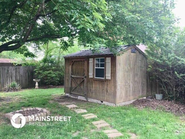Building Photo - 7406 Maurer Ln