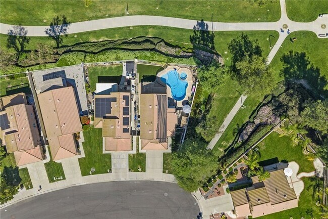 Building Photo - 43540 Corte Benisa