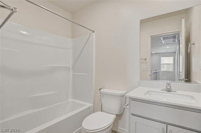 Building Photo - 305 Quail Dove Ave